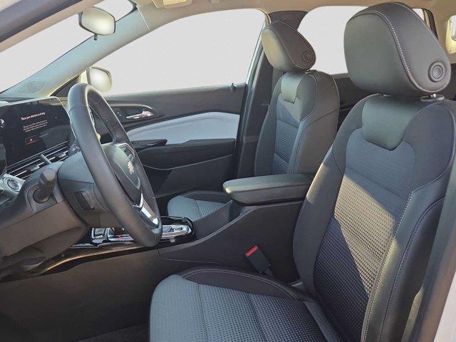 2025 Chevrolet Trax - $24,807