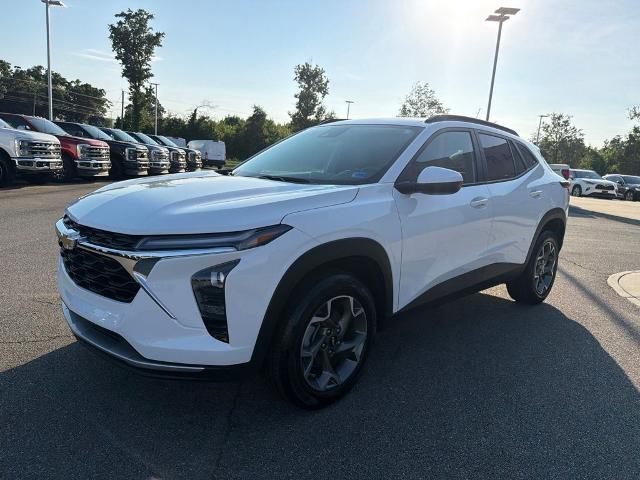 2025 Chevrolet Trax - $20,999