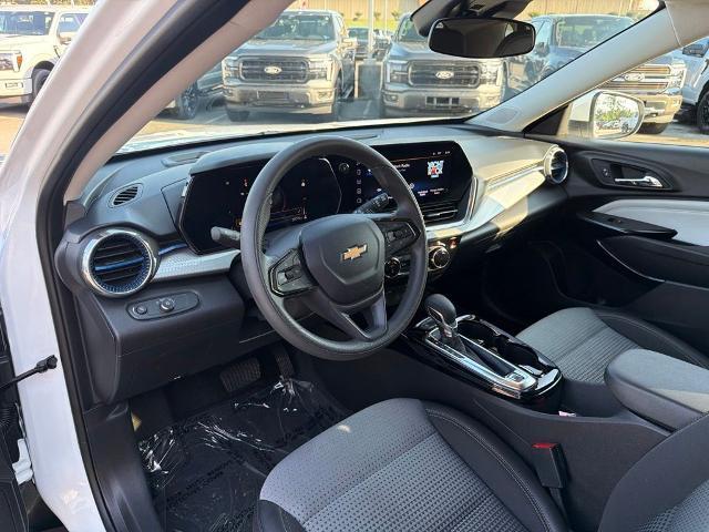 2025 Chevrolet Trax - $20,999