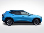 2025 Trax Thumbnail 7