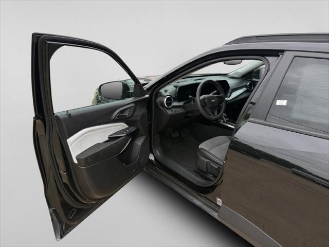 2025 Chevrolet Trax - $20,749
