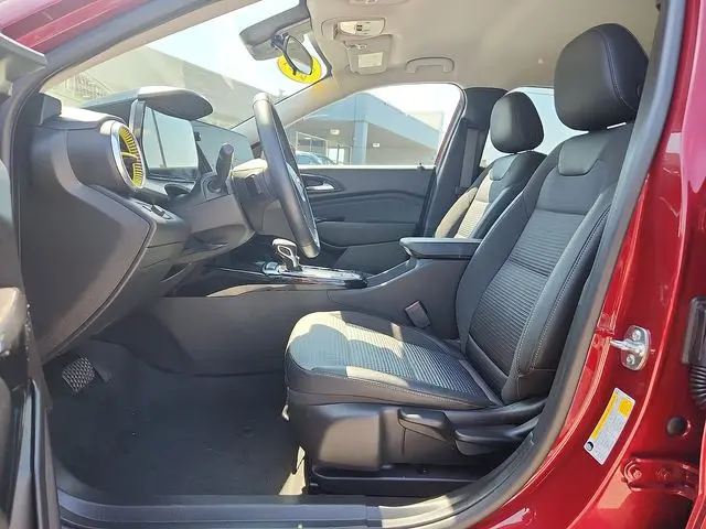 2025 Chevrolet Trax - $20,997