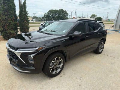 Photo of a 2025 Chevrolet Trax LT 4DR Crossover for sale