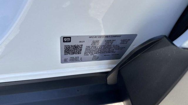 2025 Chevrolet Trax LT