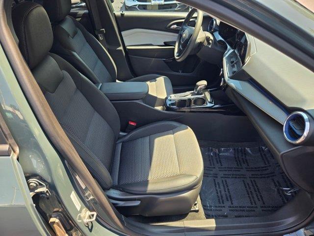 2025 Chevrolet Trax - $23,995