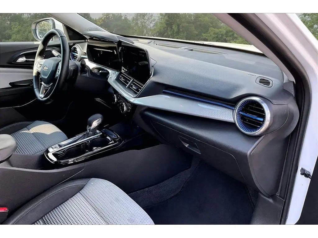 2025 Chevrolet Trax - $19,977