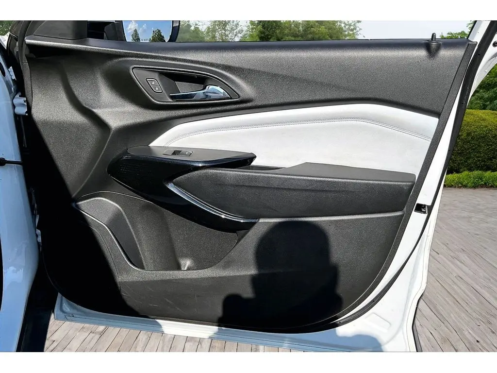 2025 Chevrolet Trax - $19,977