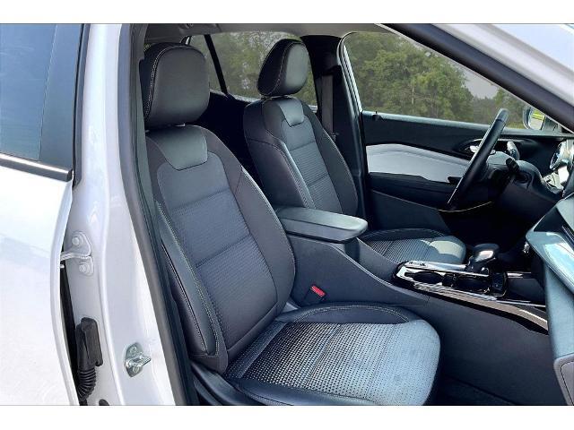 2025 Chevrolet Trax - $19,977