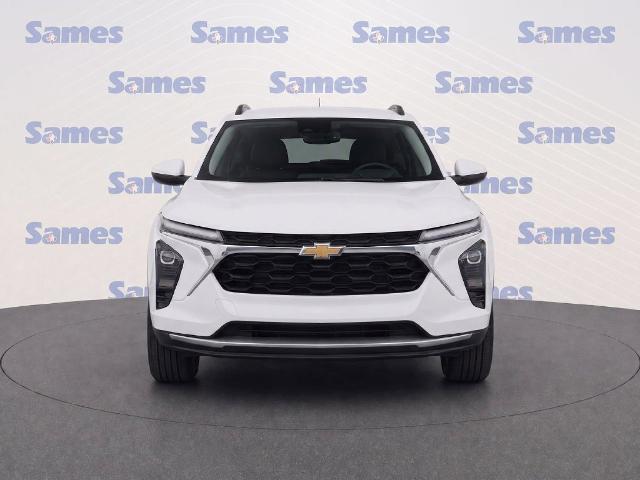 2025 Chevrolet Trax - $21,999