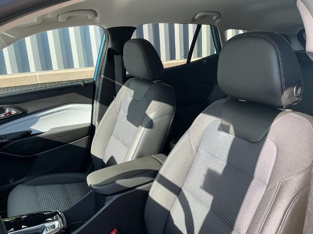 2025 Chevrolet Trax - $20,718