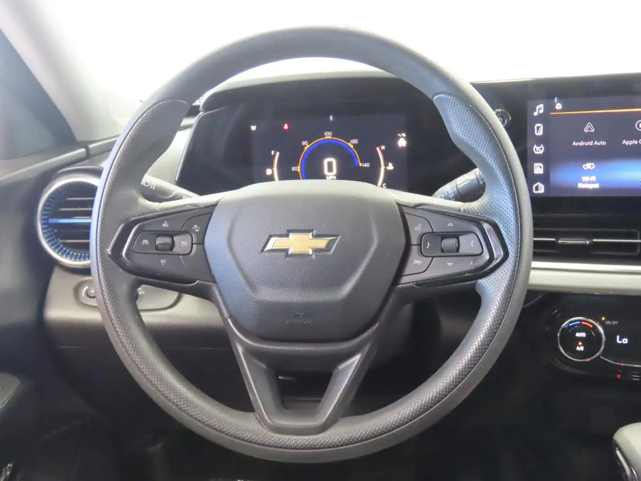 2025 Chevrolet Trax - $17,867