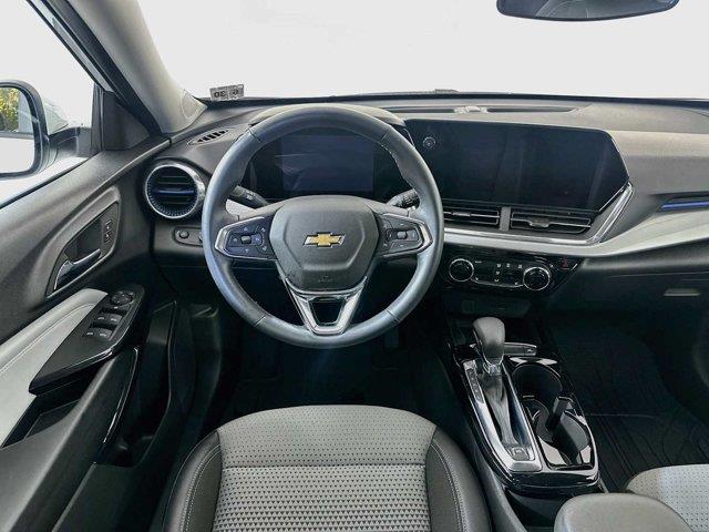 2025 Chevrolet Trax - $24,997
