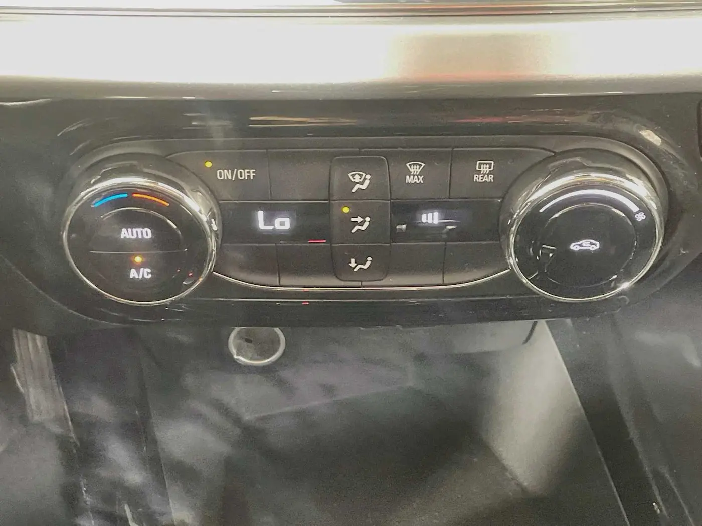2025 Chevrolet Trax - $20,995