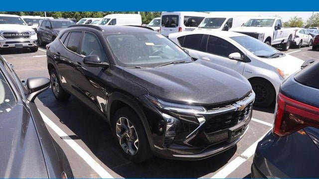 Preowned 2025 Chevrolet Trax LT for Sale