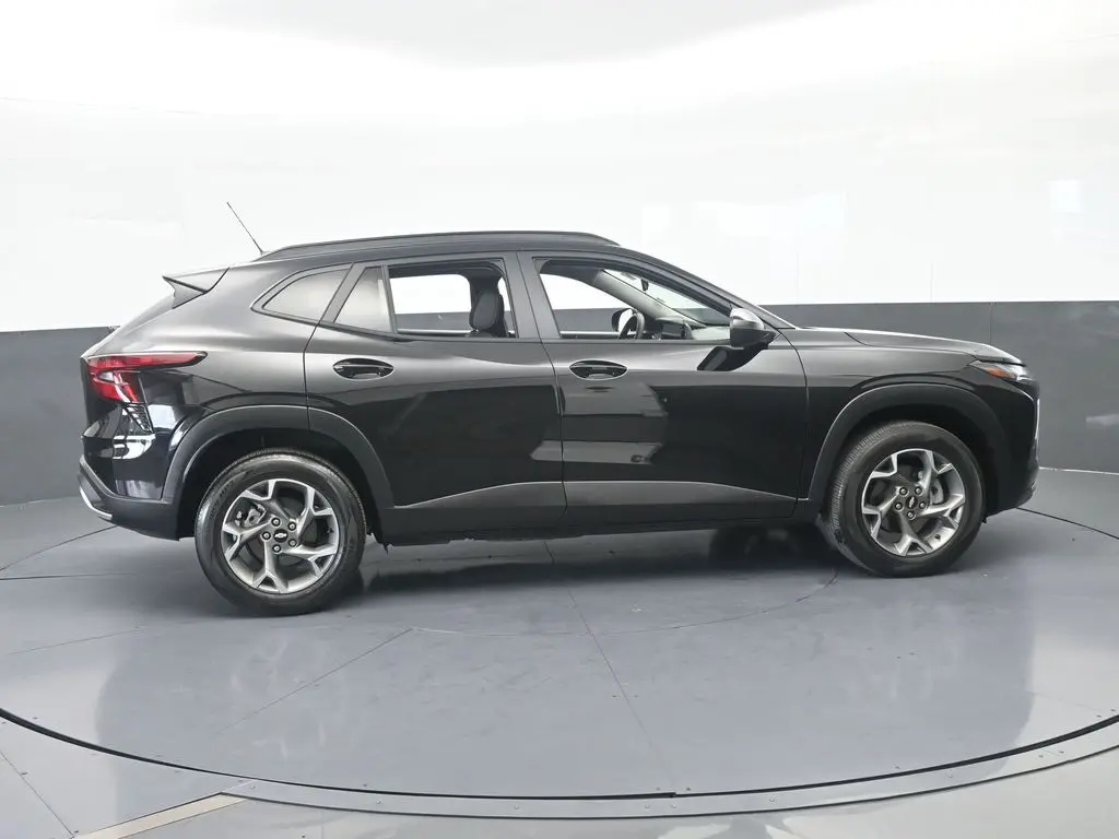 2026 Chevrolet Trax - $21,991