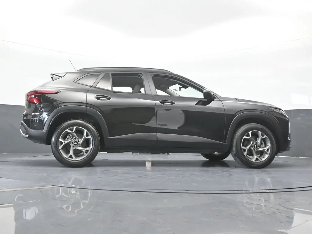 2026 Chevrolet Trax - $21,991