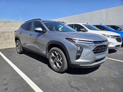 Photo of a 2025 Chevrolet Trax LT 4DR Crossover for sale