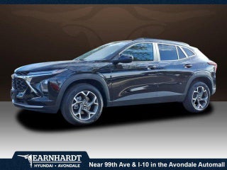 2025 Chevrolet Trax with Mosaic Black Metallic Exterior