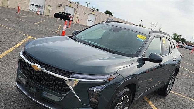 Preowned 2025 Chevrolet Trax LT for Sale