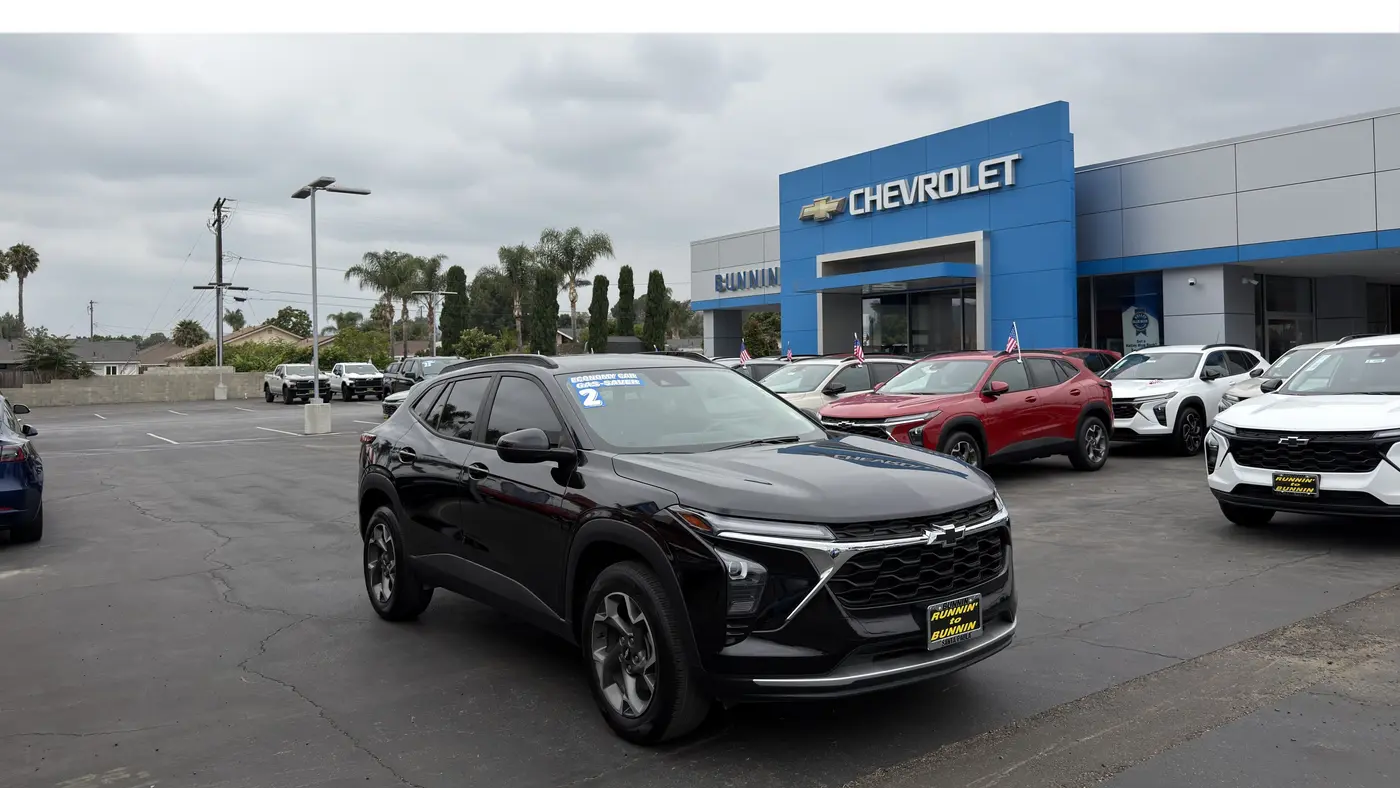 Preowned 2025 Chevrolet Trax LT for Sale
