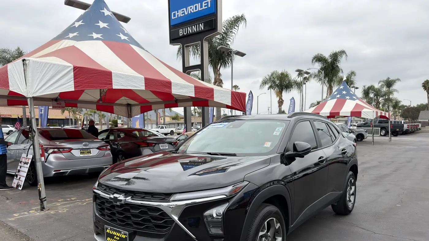 2025 Chevrolet Trax LT