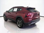2025 Trax Thumbnail 7