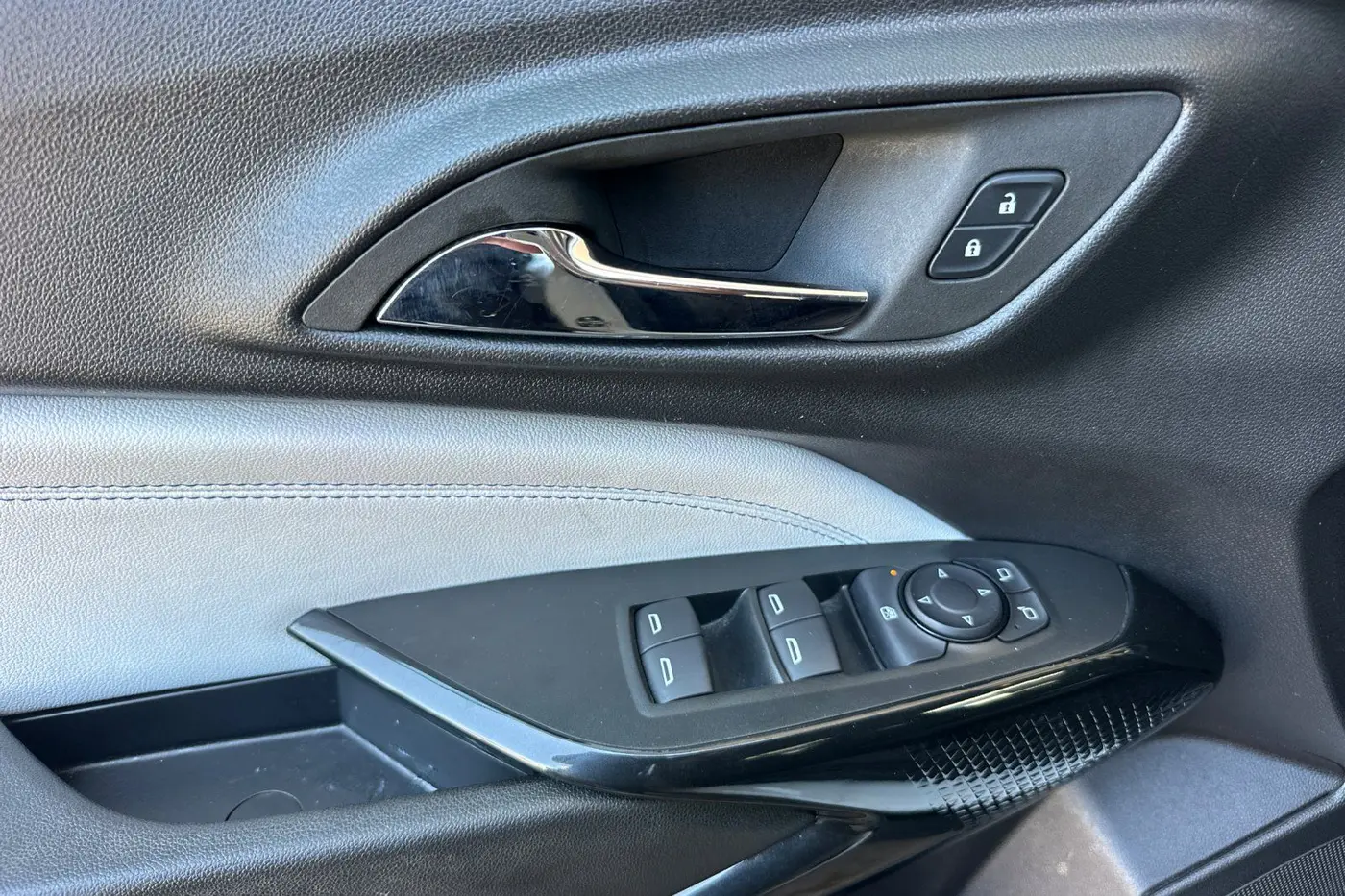 2025 Chevrolet Trax - $17,798