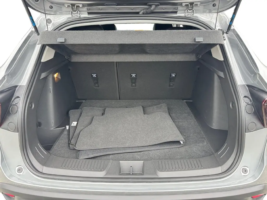 2025 Chevrolet Trax - $21,000
