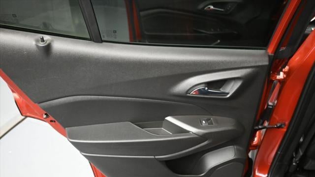 2024 Chevrolet Trax RS