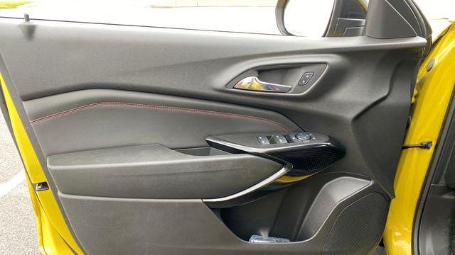 2024 Chevrolet Trax RS