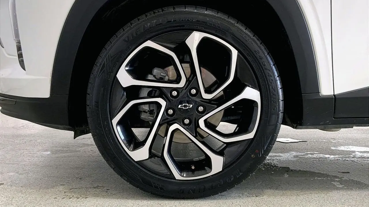 2024 Chevrolet Trax RS