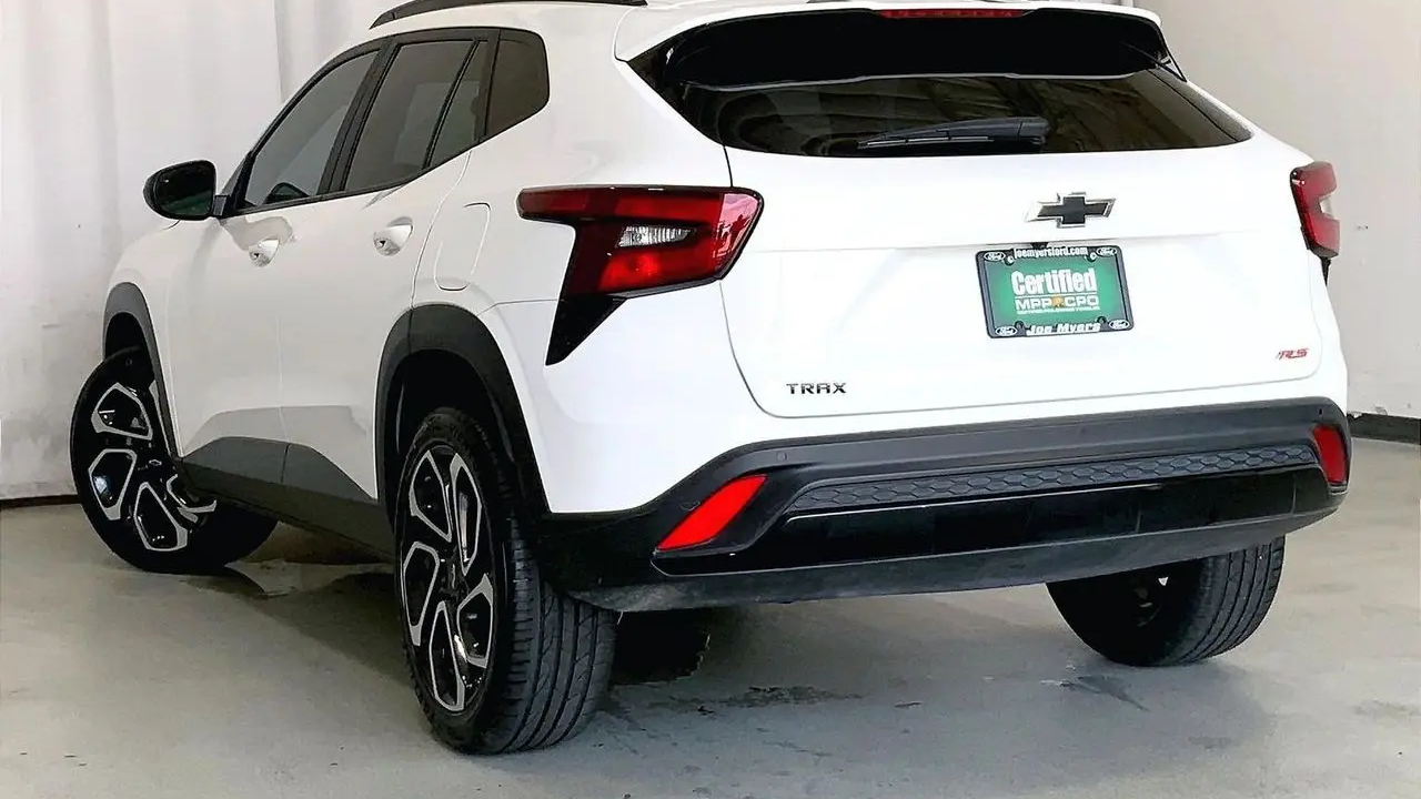 2024 Chevrolet Trax RS