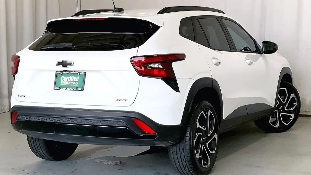 2024 Chevrolet Trax RS
