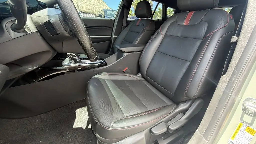 2024 Chevrolet Trax RS