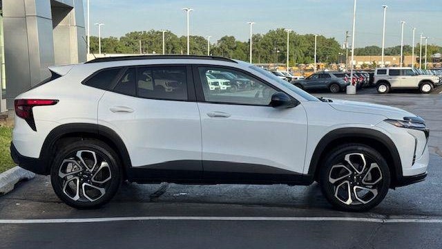 2024 Chevrolet Trax RS