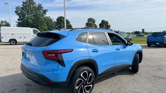 2024 Chevrolet Trax RS