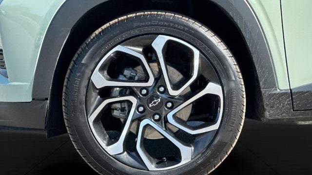 2024 Chevrolet Trax RS