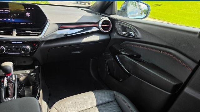 2024 Chevrolet Trax RS