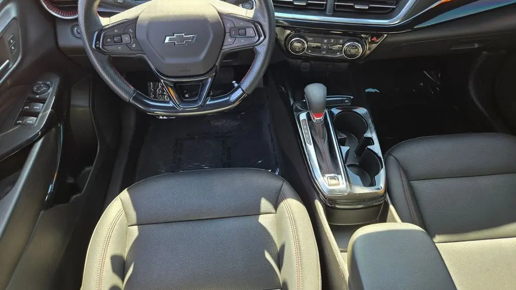 2024 Chevrolet Trax RS