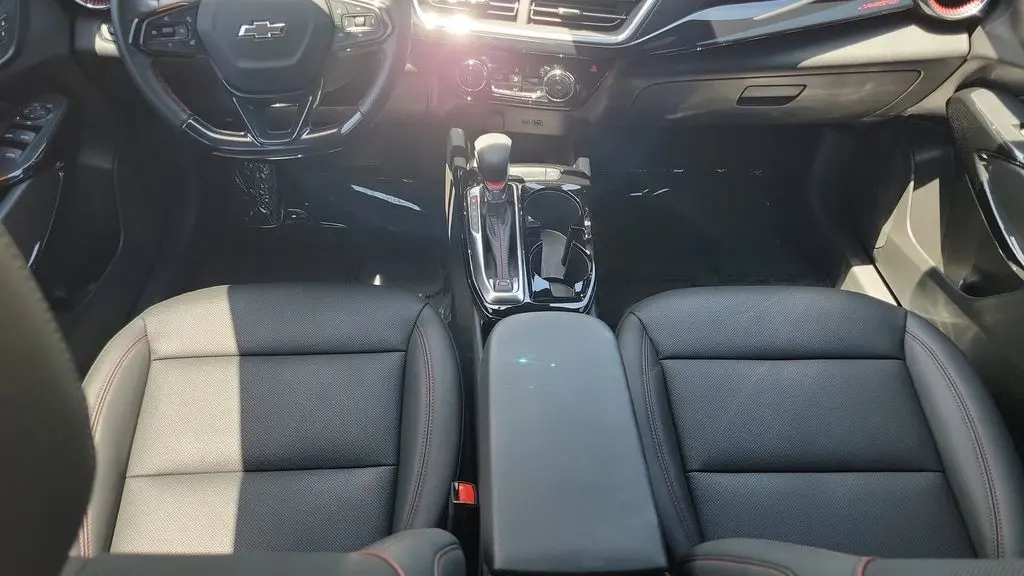 2024 Chevrolet Trax RS
