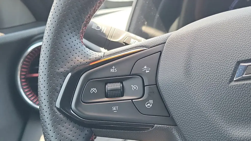 2024 Chevrolet Trax RS