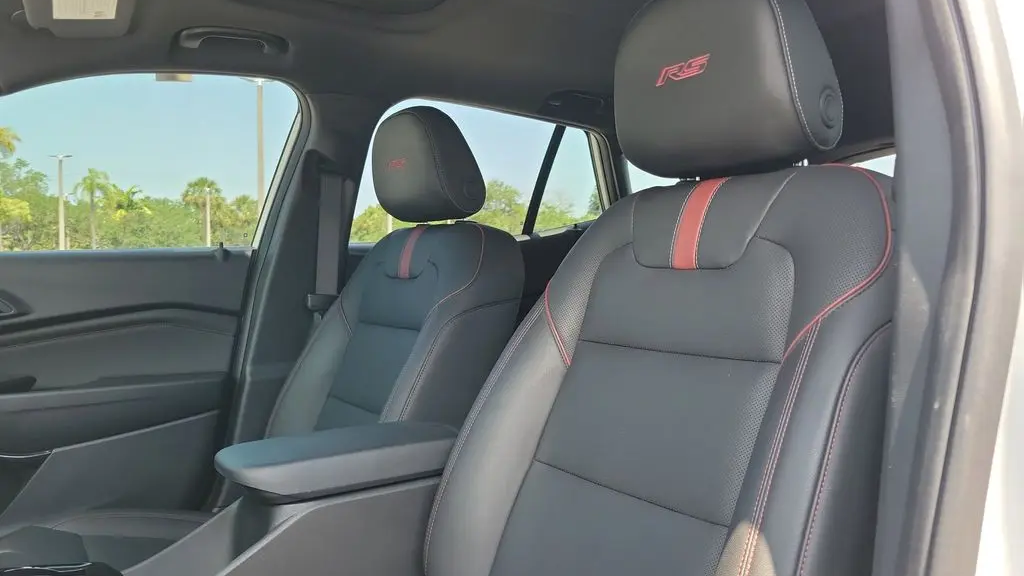 2024 Chevrolet Trax RS