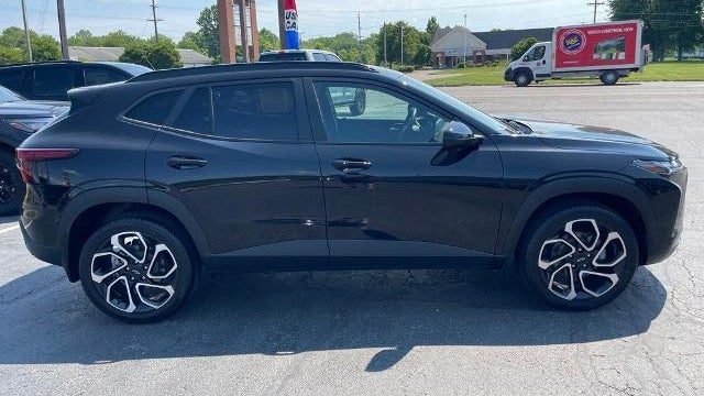 2024 Chevrolet Trax RS