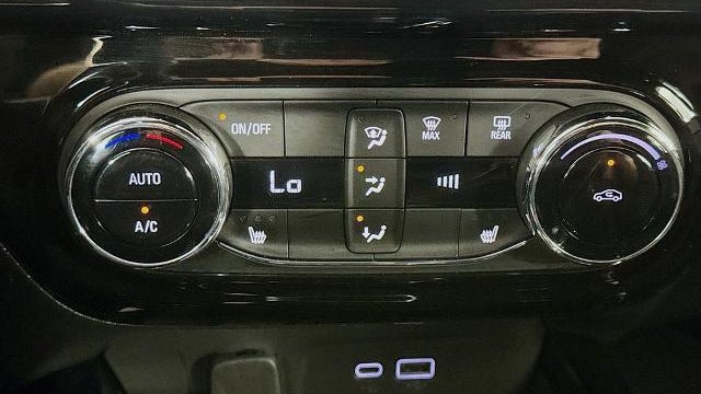 2024 Chevrolet Trax RS