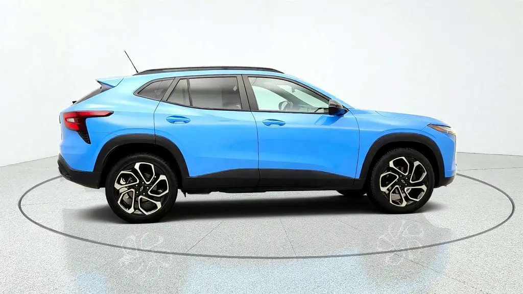 2024 Chevrolet Trax - $17,995