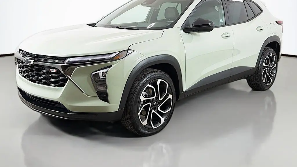 2024 Chevrolet Trax RS