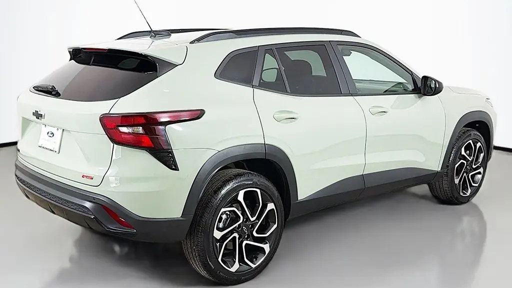 2024 Chevrolet Trax RS