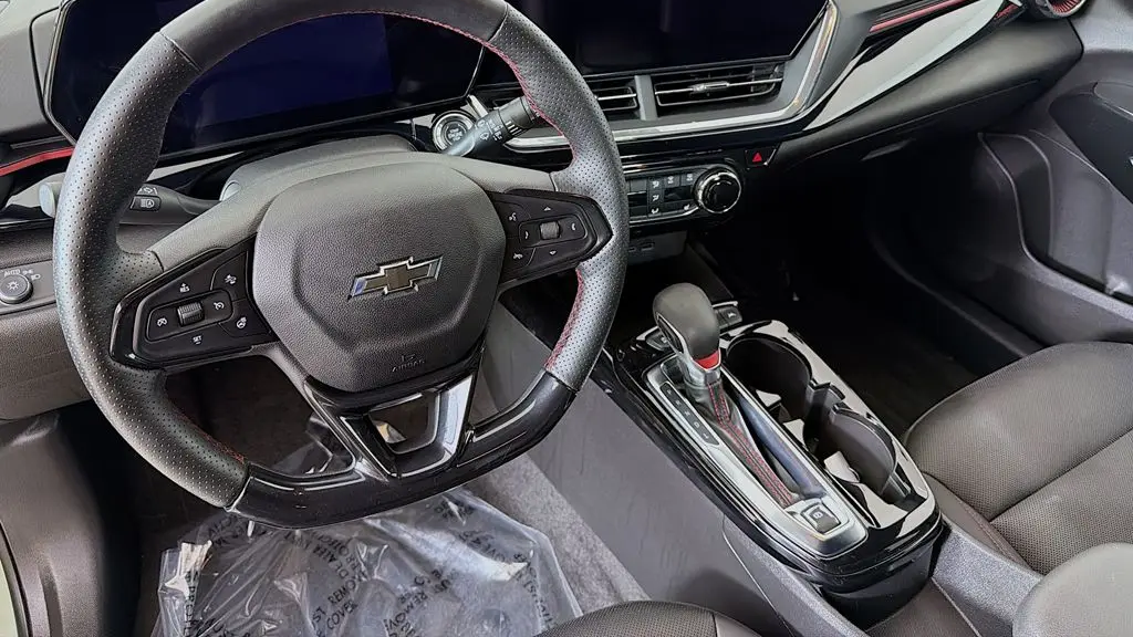 2024 Chevrolet Trax RS