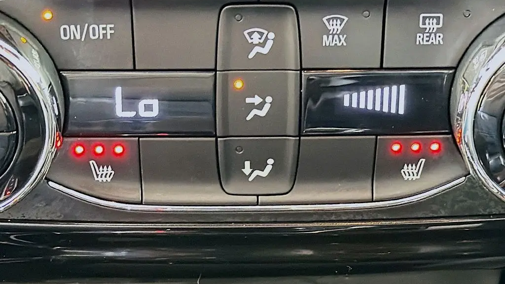 2024 Chevrolet Trax RS
