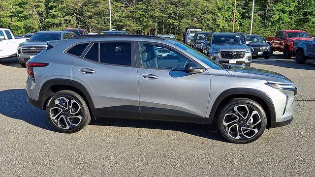2024 Chevrolet Trax RS